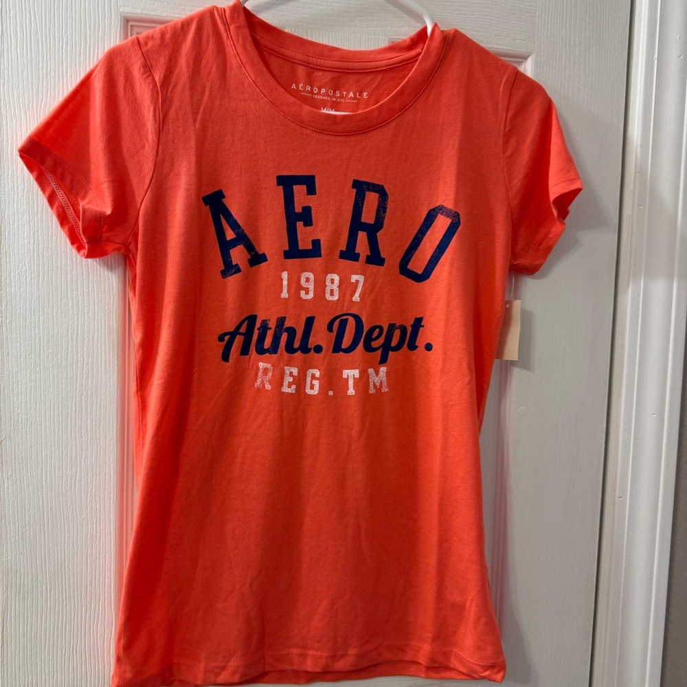 $20/2 NWT Aeropostale Short Sleeves, Medium, Orange